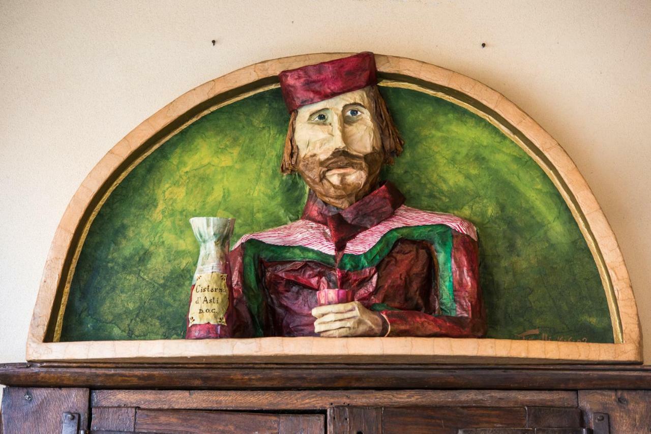 Albergo Ristorante Garibaldi Cisterna dʼAsti Εξωτερικό φωτογραφία