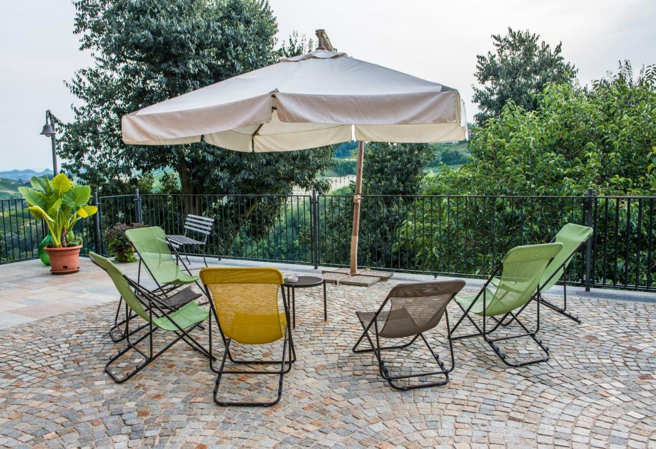 Albergo Ristorante Garibaldi Cisterna dʼAsti Εξωτερικό φωτογραφία