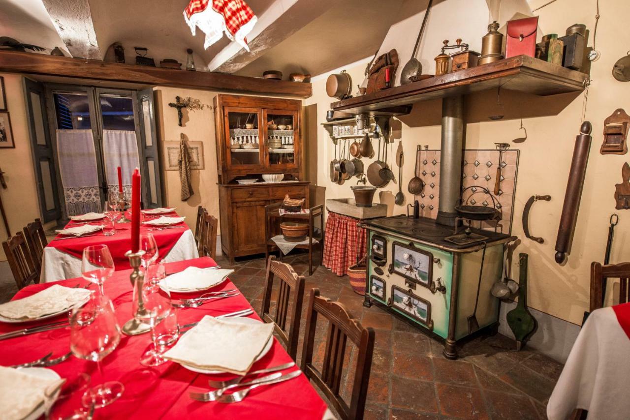 Albergo Ristorante Garibaldi Cisterna dʼAsti Εξωτερικό φωτογραφία