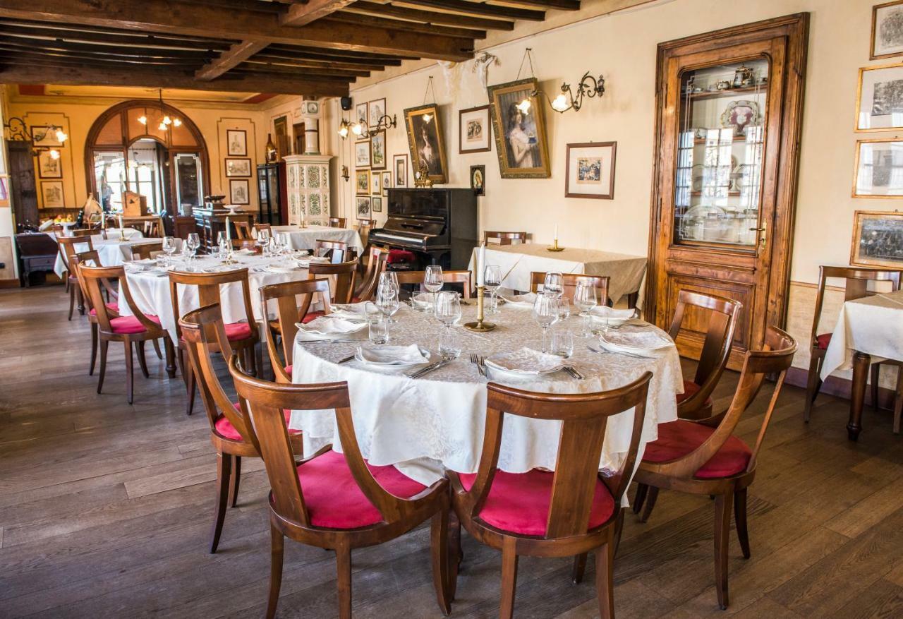 Albergo Ristorante Garibaldi Cisterna dʼAsti Εξωτερικό φωτογραφία