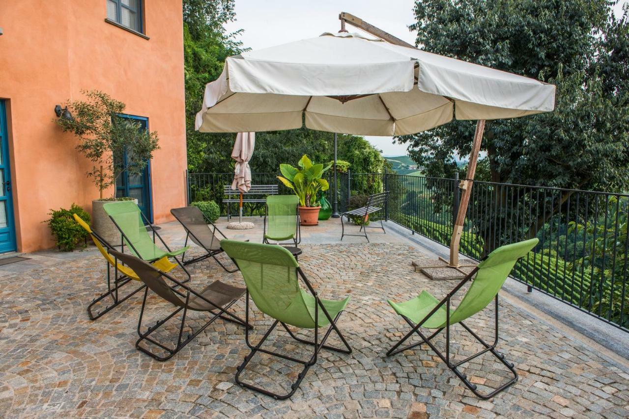 Albergo Ristorante Garibaldi Cisterna dʼAsti Εξωτερικό φωτογραφία