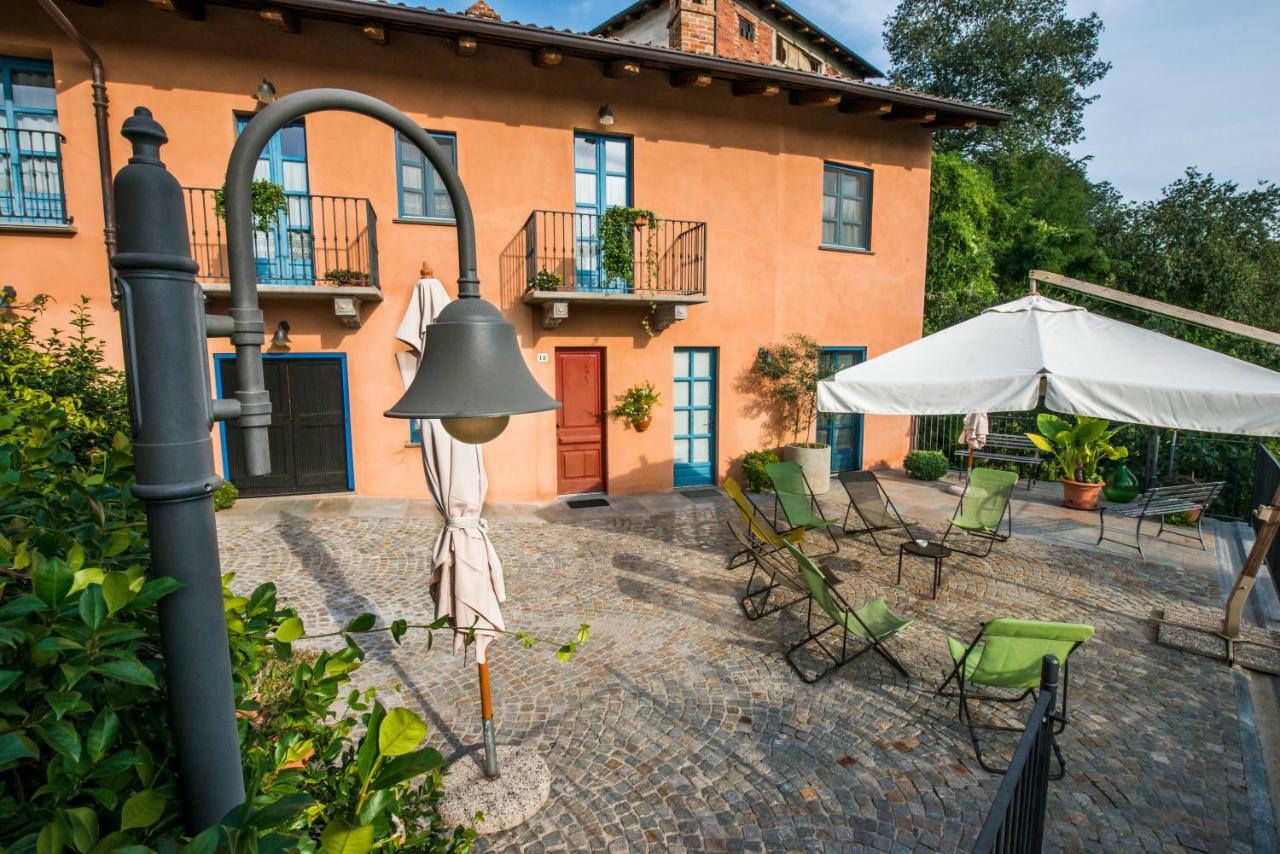 Albergo Ristorante Garibaldi Cisterna dʼAsti Εξωτερικό φωτογραφία